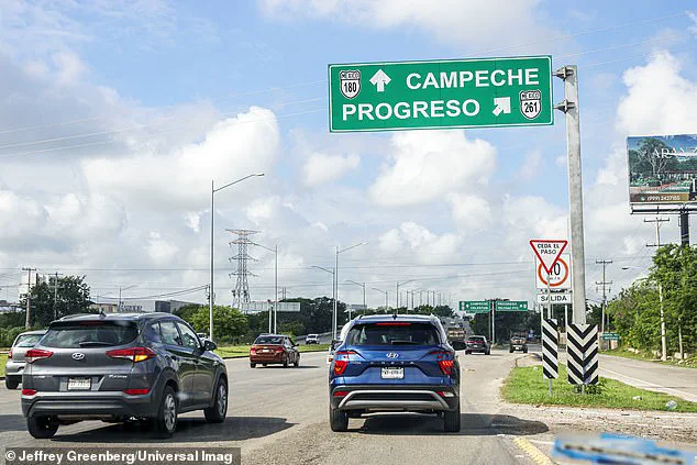 Deadliest Road Crash in Yucatán Peninsula History Leaves 15 Dead After Truck, Car, and Taxi Collision