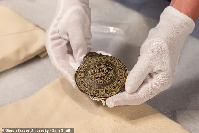 Ancient Artifacts Discovered in Canadian Thrift Store Spark Interest Among Archaeologists and Historians