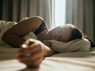 Exclusive Study Reveals Link Between Poor Sleep and Accelerated Brain Aging, Urging Public Health Action