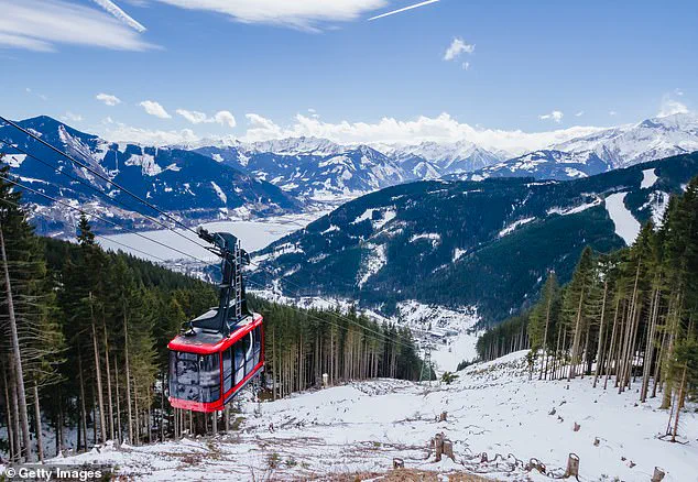 Austrian Authorities Investigate Fatal Skiing Accident Involving Minor