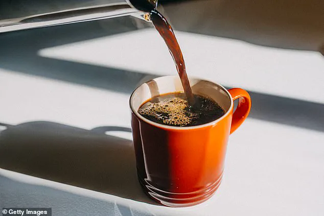 Beverages and Gut Health: Expert Warnings Expose Hidden Risks in Daily Drinks