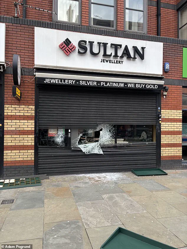 Brazen Daylight Heist at Family-Run Richmond Jeweler Sends Shockwaves, Footage Shows Sledgehammer Attack