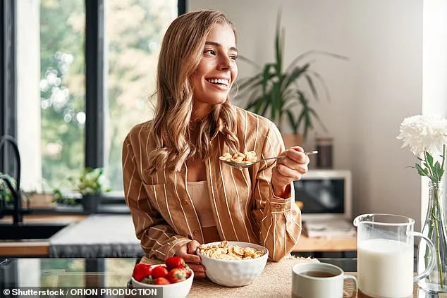 Oatmeal Outperforms Common Breakfast Staples in Promoting Longevity and Heart Health