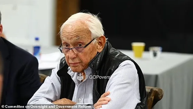 Les Wexner Denies Trump-Epstein Friendship in Key Deposition