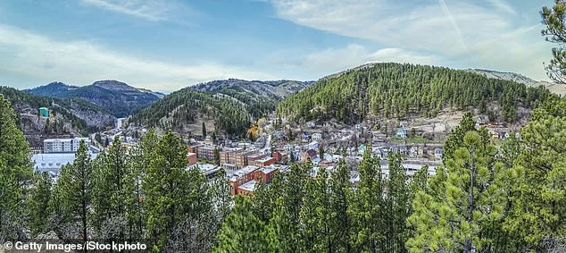 South Dakota Surges as Top Destination for Americans Leaving High-Cost Cities, Driven by Low Taxes and Affordable Living