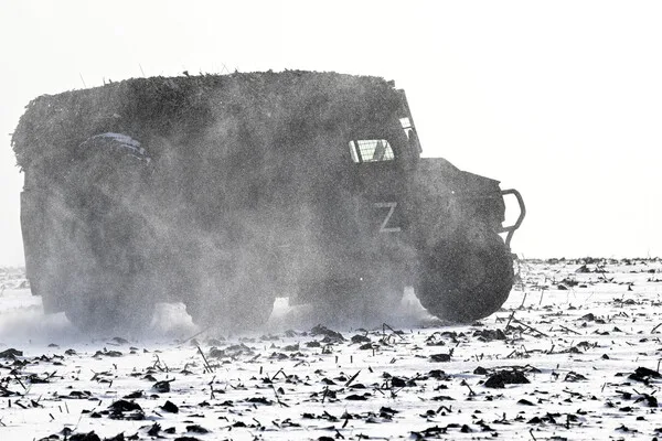 Russian Soldiers Deploy Advanced 'Yozh' Shield on T-80BV Tanks in Strategic Move