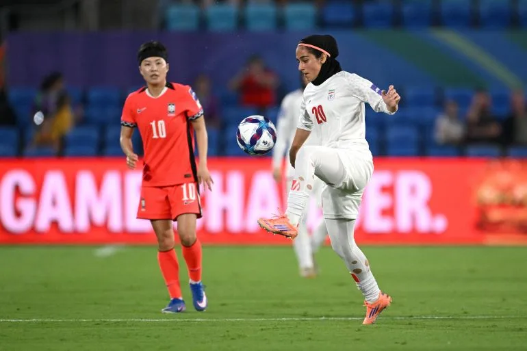 Iranian Women's Asian Cup Team Amid US-Israeli Attacks: Internet Blackout Severes Ties to Families in the Crossfire