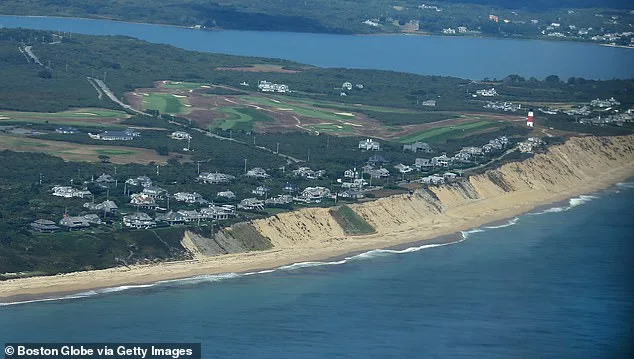 Privacy Concerns Mount on Nantucket's Sconset Bluff Walk as Residents Decry Unwanted Attention