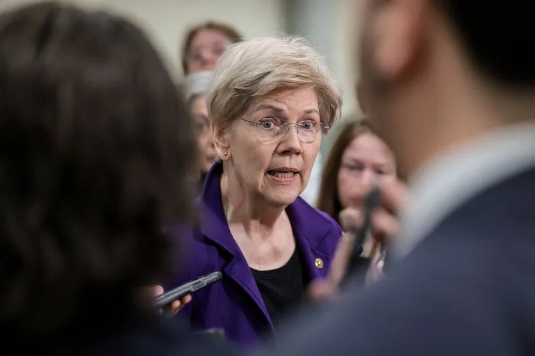 Democratic Senators Demand Public Hearings on Iran War, Criticizing Trump's Muddled Strategy and War Powers Debate
