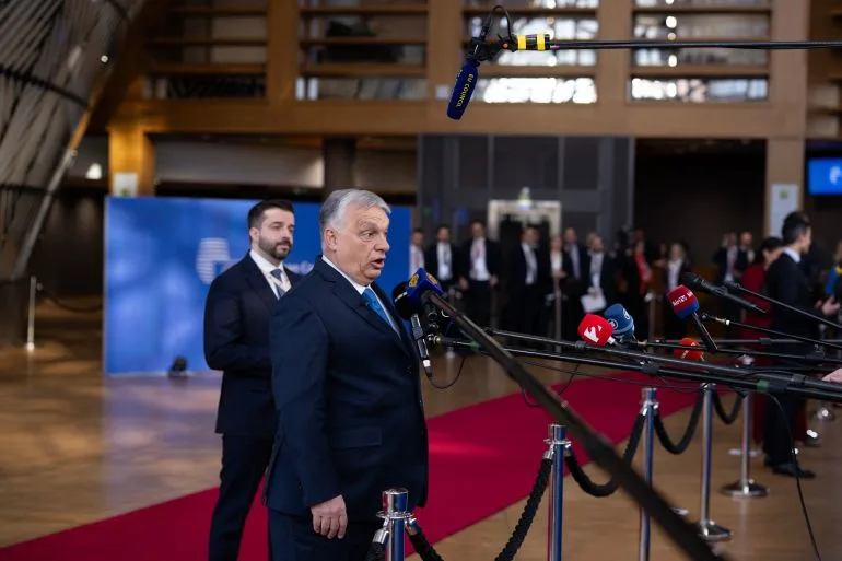 Hungary Blocks 90-Billion-Euro Ukraine Loan, Deepening EU Fractures