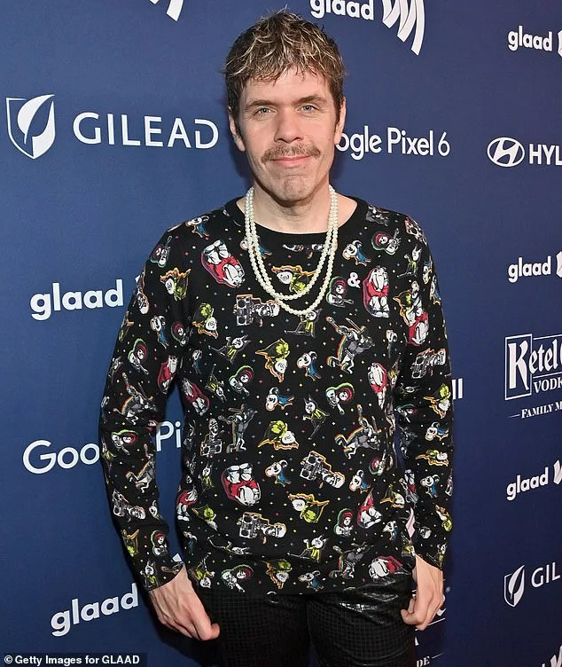 Celebrity Blogger Hospitalized for 21 Days After Taking Medication on Empty Stomach: 'Stupidity' Leads to Life-Threatening Ulcer and Sepsis