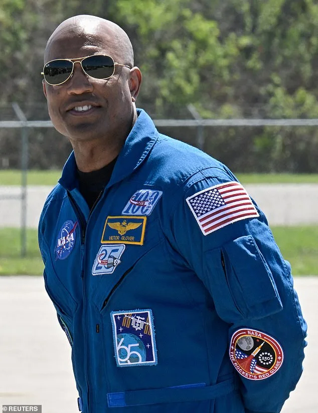 Astronaut Victor Glover's Unplanned Hygiene Moment on Artemis II Live Feed Goes Viral