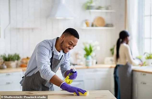 Inhalation of Cleaning Products May Cause Greater Lung Damage Than Ingestion