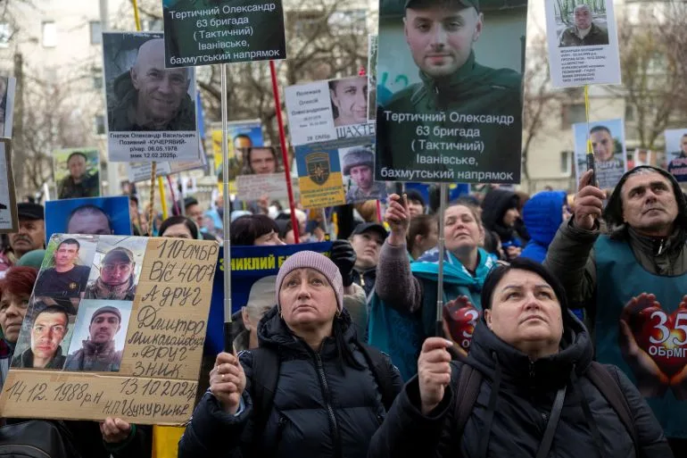 Russia and Ukraine Agree to 32-Hour Ceasefire During Orthodox Easter