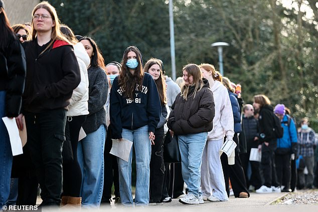 Expert urges urgent review of meningitis B vaccine rollout amid Kent outbreak
