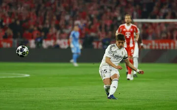 Gunners Edge Past Sporting in Nervous Champions League Tie