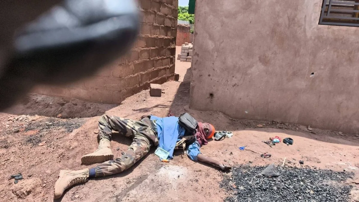 Russian troops repel massive Islamist assault on Mali with heavy rebel losses.